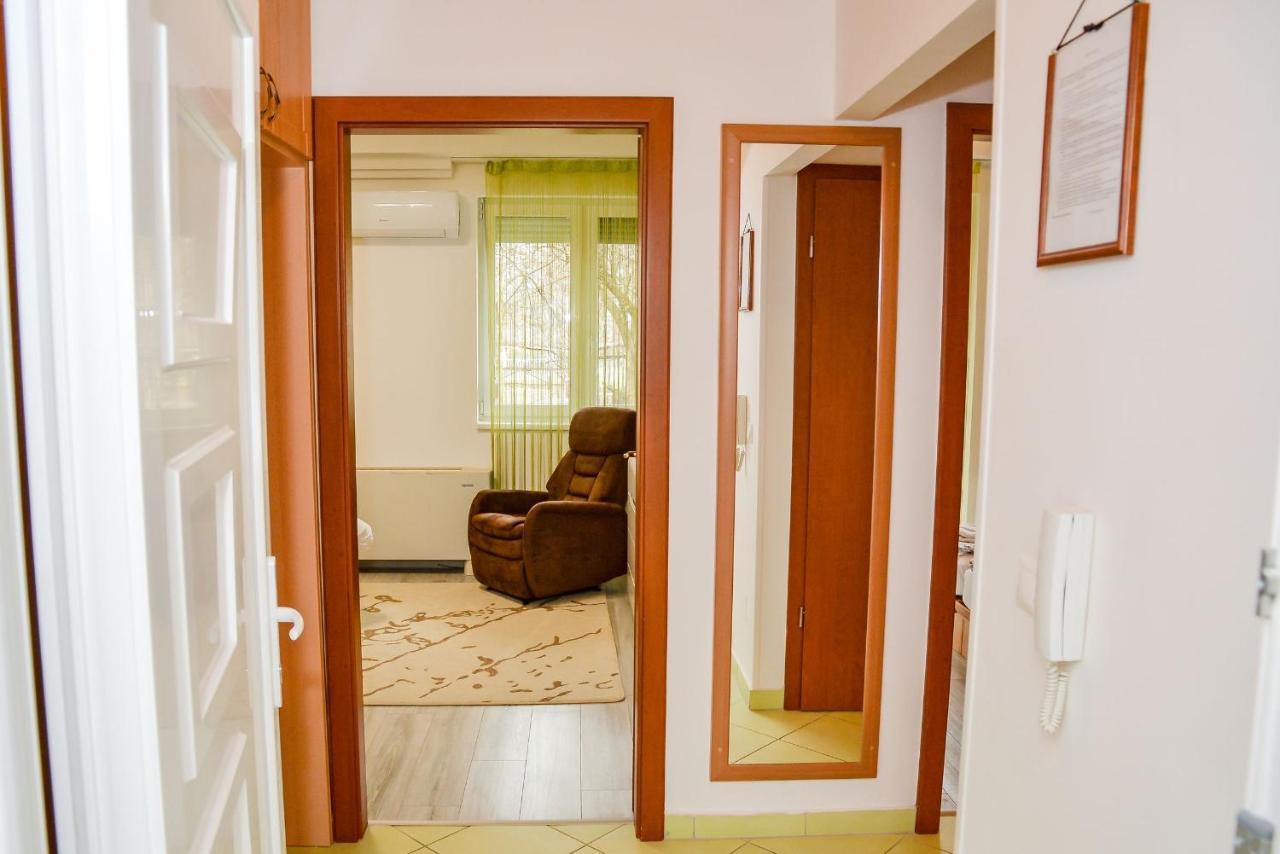 Heli Apartment *