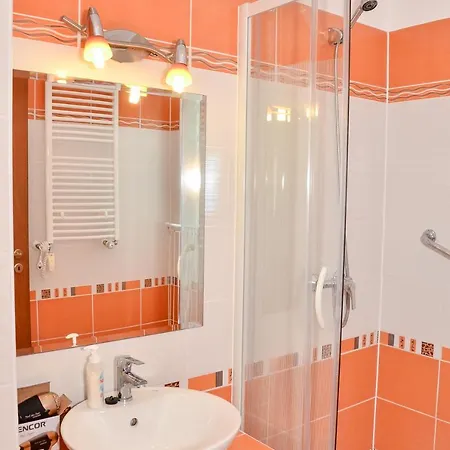 Heli Apartman Hajduszoboszlo Exterior photo