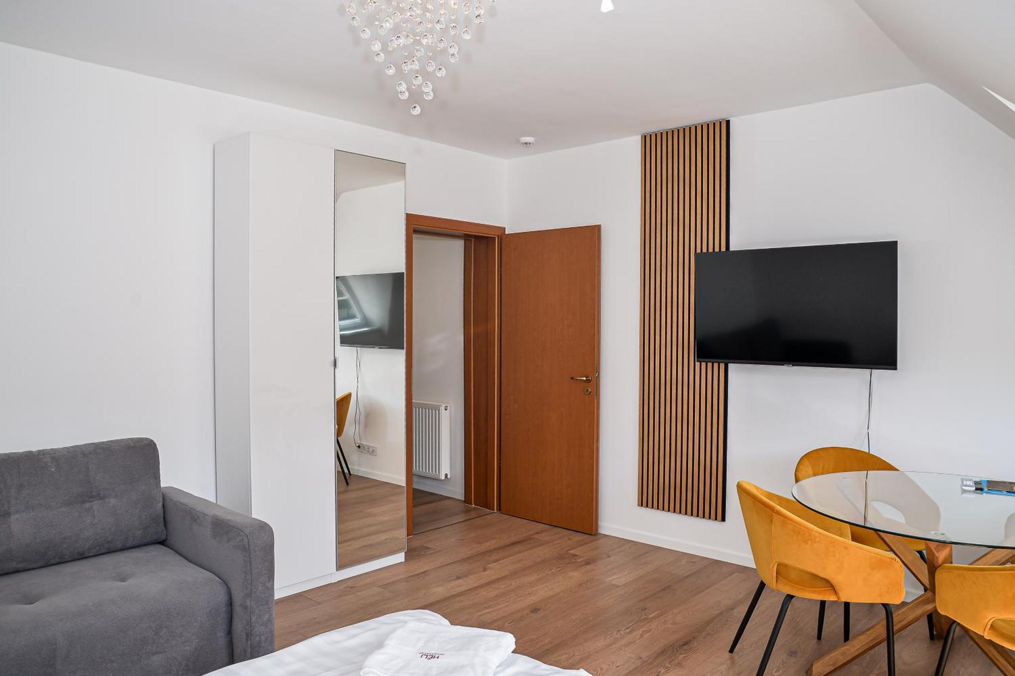 Heli Apartment *